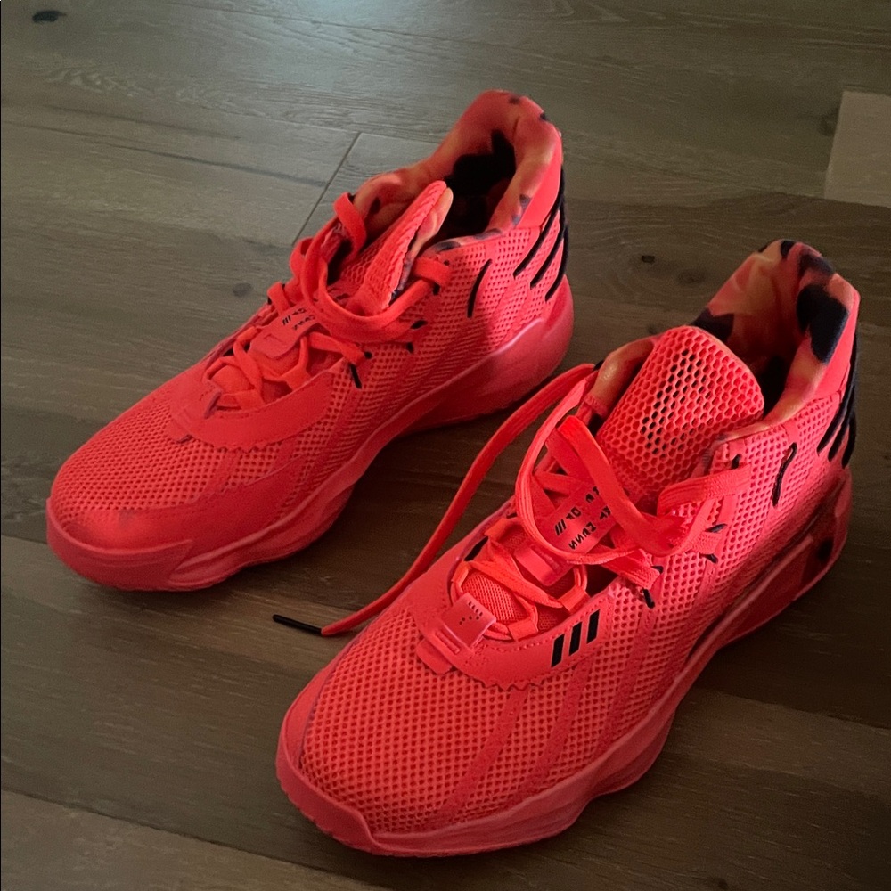 adidas Dame 7